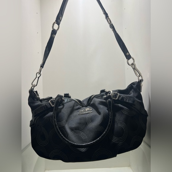 Coach Monogram purse - Picture 5 of 9